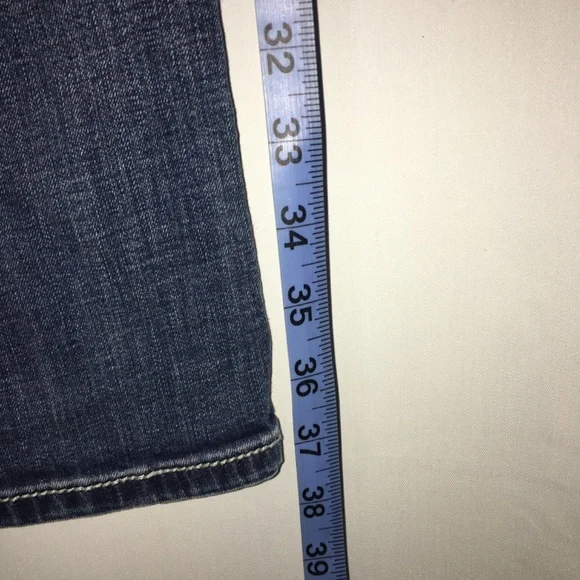 Miss Me Mid Rise Skinny - Picture 9 of 10